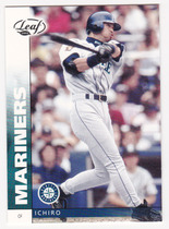 2002 Leaf Base Set #142 Ichiro Suzuki