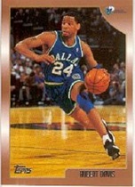 1998 Topps Base Set #203 Hubert Davis