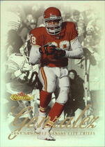 2000 Fleer Showcase #31 Tony Gonzalez