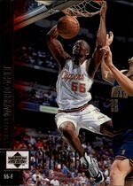 1997 Upper Deck Base Set #57 Lorenzen Wright