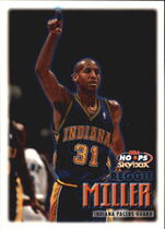1999 NBA Hoops Base Set #16 Reggie Miller
