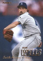 1997 Fleer Base Set #216 Bob Wells