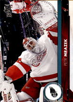 2017 Upper Deck Base Set #69 Petr Mrazek