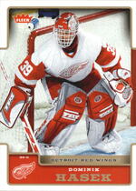 2006 Fleer Base Set #73 Dominik Hasek