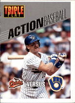 1993 Leaf Triple Play Action #16 Robin Yount