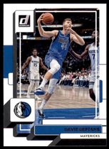 2022 Donruss Base Set #148 Davis Bertans
