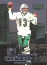 1998 Metal Base Set #143 Dan Marino