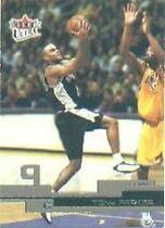 2002 Ultra Base Set #24 Tony Parker