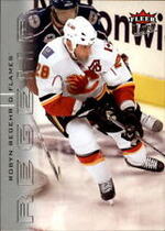 2009 Ultra Base Set #22 Robyn Regehr