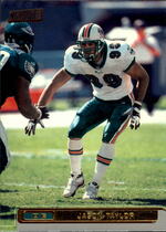 2001 Stadium Club Base Set #83 Jason Taylor