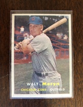 1957 Topps Base Set #16 Walt Moryn