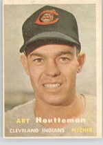 1957 Topps Base Set #385 Art Houtteman
