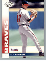 2002 Leaf Base Set #8 Tom Glavine