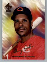2000 Pacific Private Stock #35 Barry Larkin