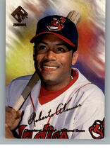2000 Pacific Private Stock #37 Roberto Alomar