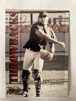 2001 Royal Rookies Base Set #24 Ronny Paulino