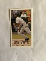 2000 Pacific Private Stock PS-2000 Action #48 Tony Gwynn