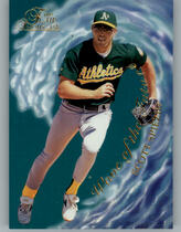 1997 Flair Showcase Wave of the Future #18 Scott Spiezio