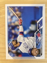 2023 Topps Base Set #186 Teoscar Hernandez
