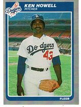 1985 Fleer Base Set #374 Ken Howell