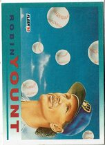 1992 Fleer Base Set #708 Robin Yount