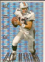 1995 SkyBox Premium Paydirt Gold #PD14 Dan Marino