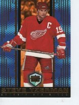 1998 Pacific Dynagon Ice #69 Steve Yzerman