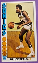 1976 Topps Base Set #63 Bruce Seal