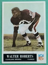 1965 Philadelphia Base Set #38 Walter Roberts