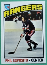 1976 Topps Base Set #245 Phil Esposito