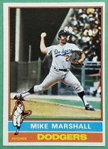 1976 Topps Base Set #465 Mike Marshall