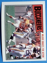 1987 Topps Base Set #383 Tampa Bay Buccaneer