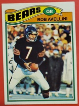 1977 Topps Base Set #145 Bob Avellini