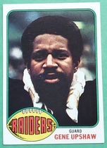 1976 Topps Base Set #295 Gene Upshaw