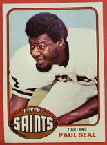 1976 Topps Base Set #228 Paul Seal