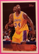 1996 Topps Base Set #220 Shaquille O'Neal