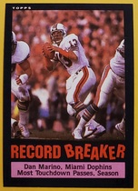 1985 Topps Base Set #4 Dan Marino