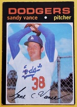 1971 O-Pee-Chee OPC Base Set #34 Sandy Vance