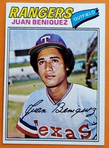 1977 Topps Base Set #81 Juan Beniquez