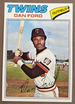 1977 Topps Base Set #555 Dan Ford