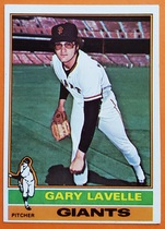 1976 Topps Base Set #105 Gary Lavelle