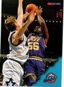 1996 NBA Hoops Base Set #157 Antoine Carr