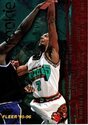 1995 Fleer Base Set #300 Lawrence Moten