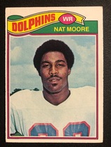 1977 Topps Base Set #278 Nat Moore