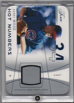2004 Flair Hot Numbers GU Blue Die Cut #KW Kerry Wood