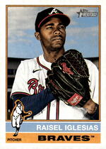 2025 Topps Heritage #284 Raisel Iglesias