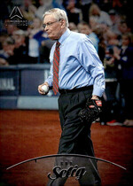 2023 Panini Chronicles Luminance #20 Bud Selig