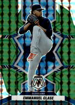 2022 Panini Mosaic Green #68 Emmanuel Clase