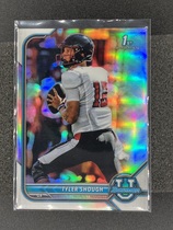 2022 Bowman University Chrome Refractor #30 Tyler Shough