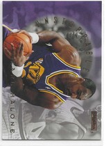 1995 SkyBox E-XL UnStoppable #18 Karl Malone